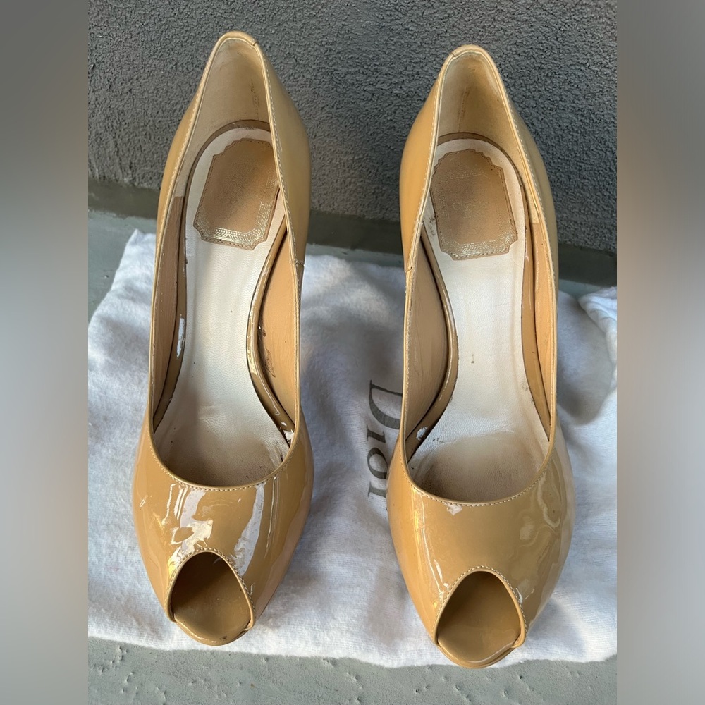 Size 8 Christian Dior open toe heels